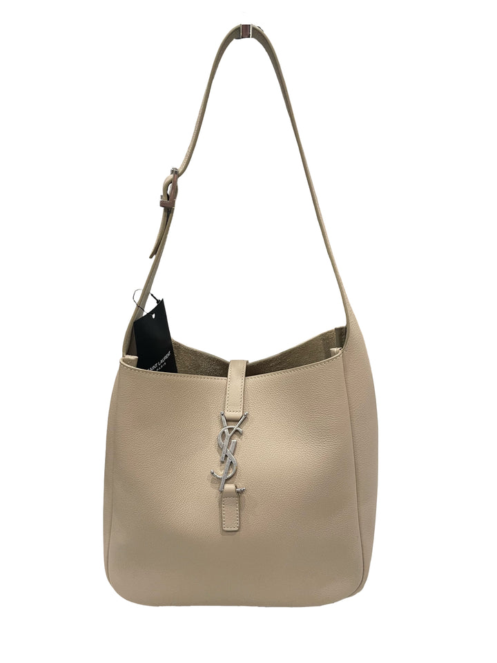 Le 5 a 7 Small Hobo