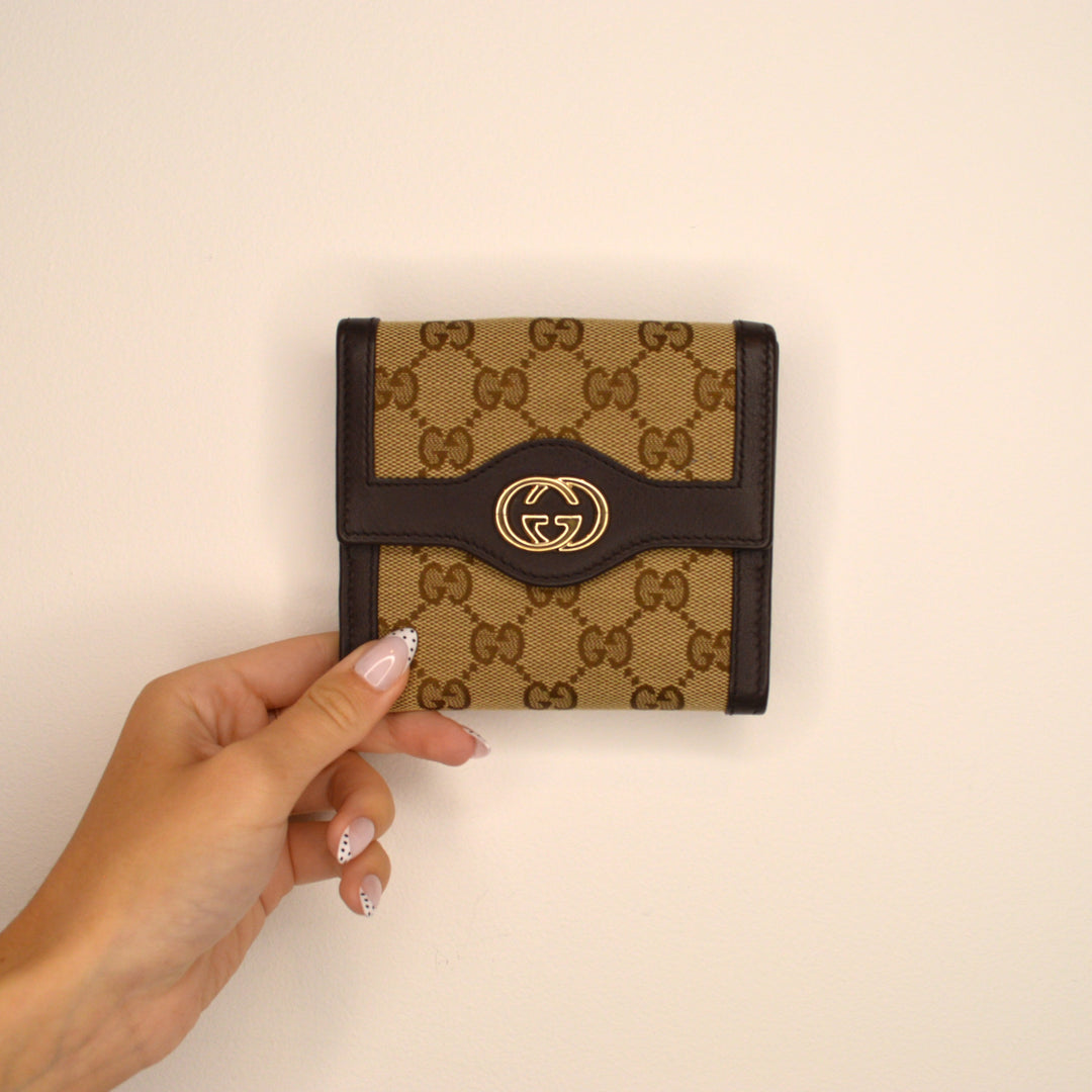 Interlocking GG Canvas Compact Wallet