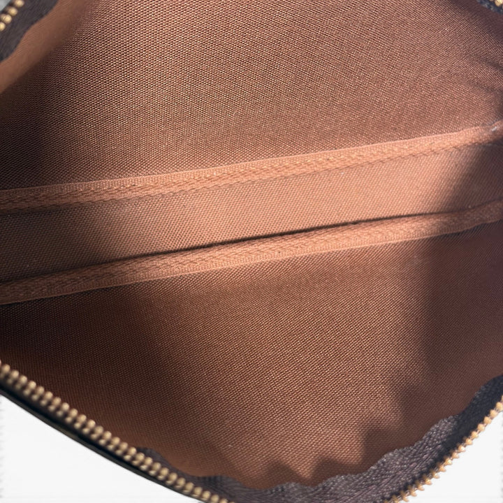 Pochette Accessories
