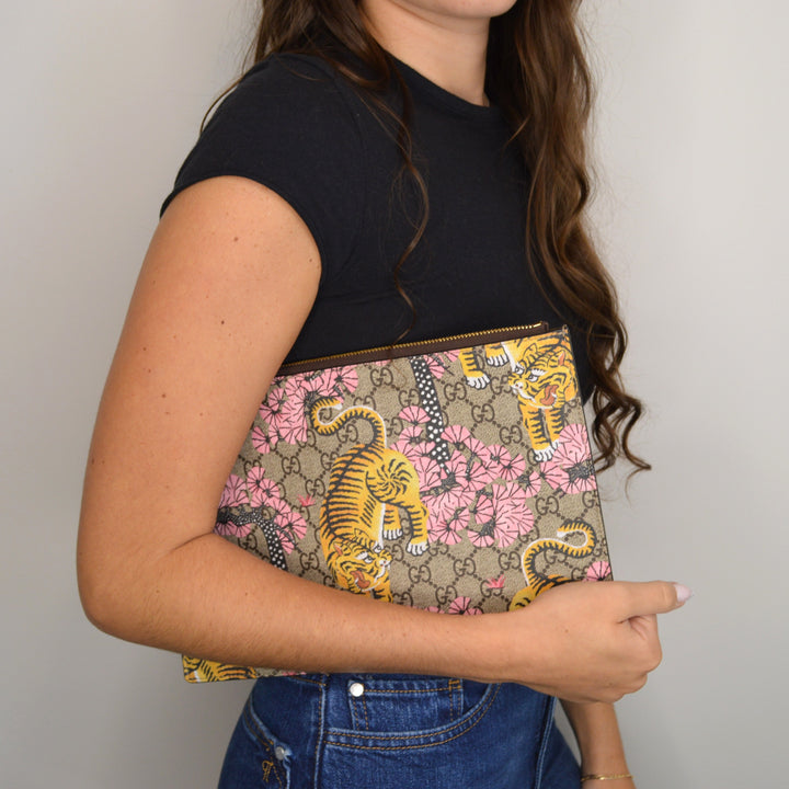 GG Supreme Bengal Zip Clutch