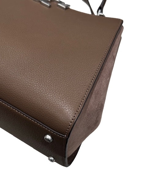 Eleanor Satchel