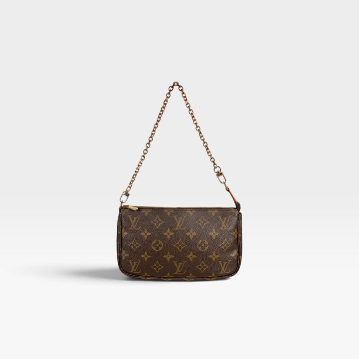 Pochette Accessories
