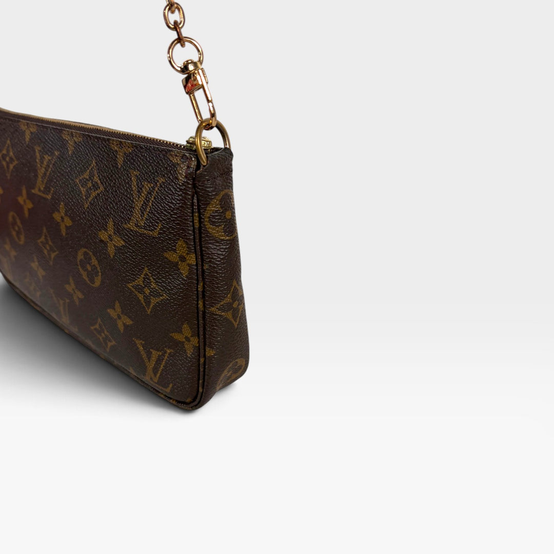 Pochette Accessories